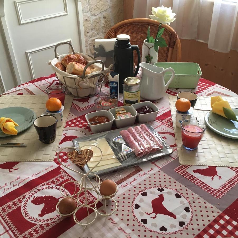Gites La Tourelle Uxeau Экстерьер фото